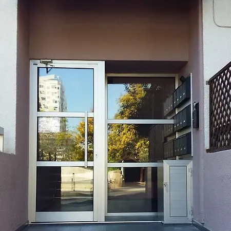 Koralli City Sea Business Suites Apartmán
