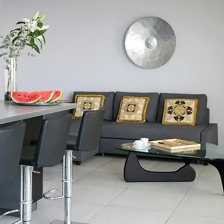 Koralli City Sea Business Suites